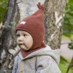 Cagula fleece din lana merinos Mara Pickapooh, earth