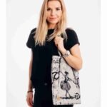 Sacoșă din wrap țesut pentru femei Lenny Lamb - DANCING DREAMS